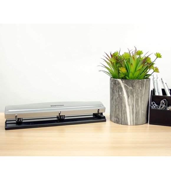 Hole puncher - Picture 2 of 9